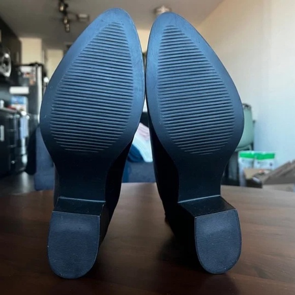 Nisolo Dari Commuter Boots - Picture 5 of 5